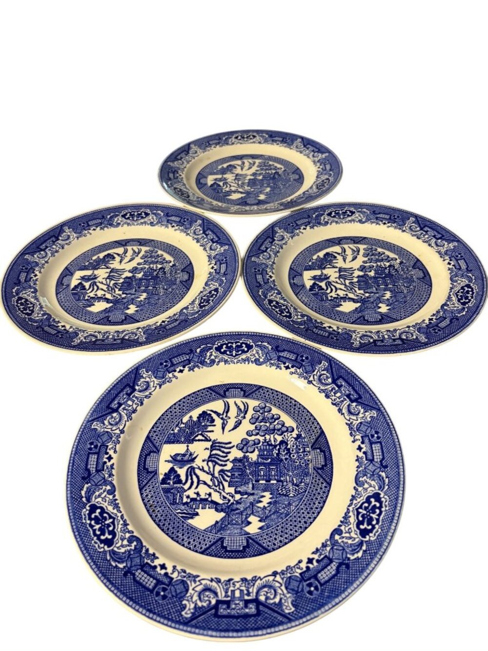 Set Of 4 Royal China Willow Ware 10-Inch Dinner Plates Blue & White Pattern